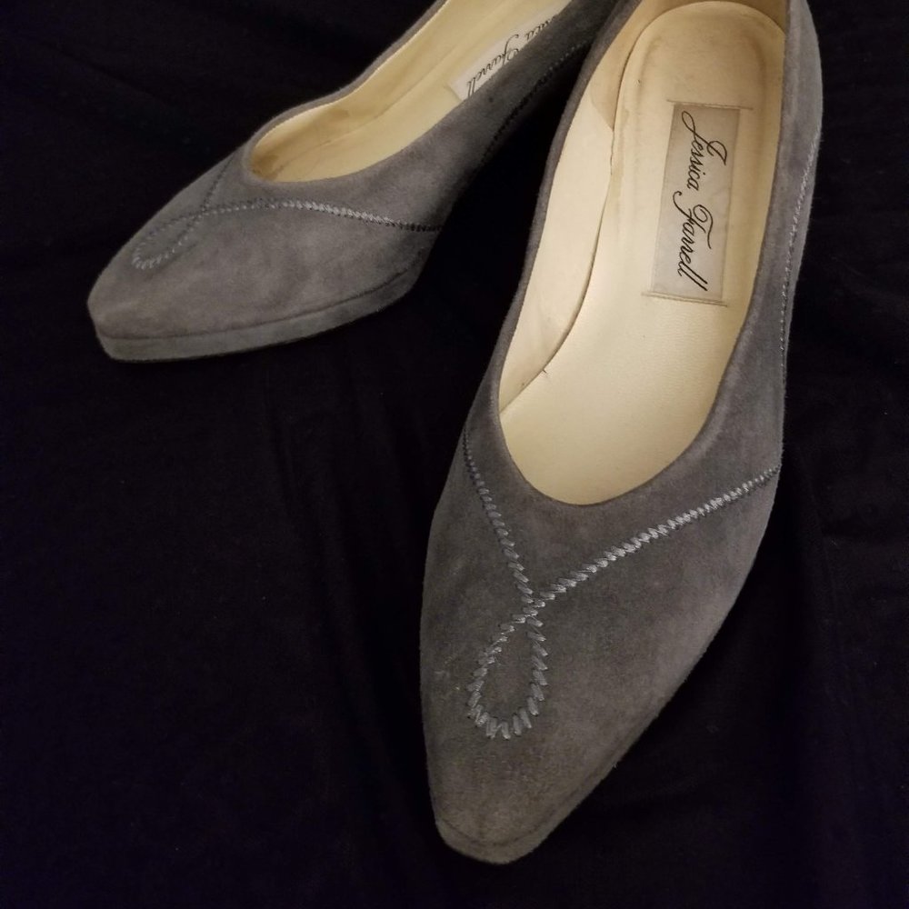 GIFT WITH PURCHASE Vintage grey suede pumps, size 7M - Picture 2 of 3
